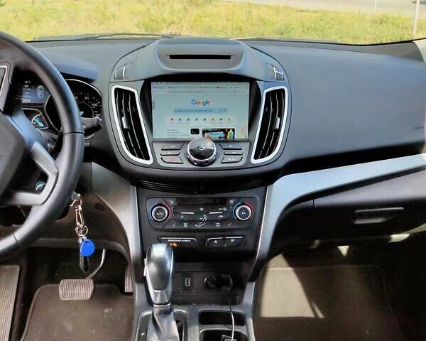 Черный Форд Эскейп, объемом двигателя 1.5 л и пробегом 115 тыс. км за 13500 $, фото 4 на Automoto.ua