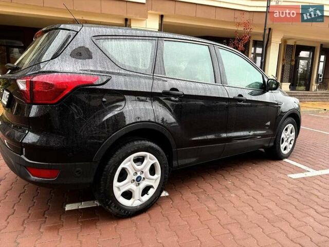 Чорний Форд Ескейп, об'ємом двигуна 2.49 л та пробігом 146 тис. км за 13600 $, фото 3 на Automoto.ua