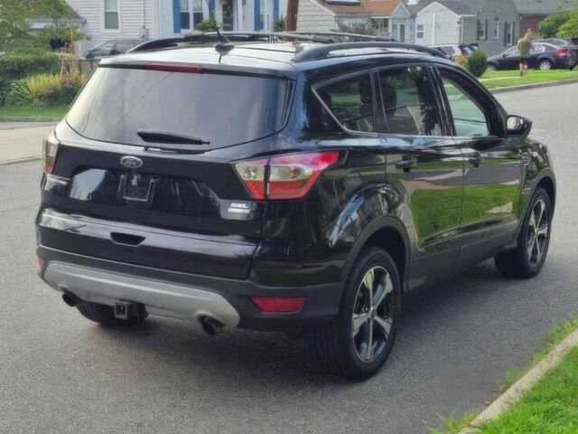 Форд Ескейп 2018 у Хмельницькому на Automoto.ua Чорний Форд Ескейп, об'ємом двигуна 1.5 л та пробігом 32 тис. км за 5400 $, фото 5 на Automoto.ua