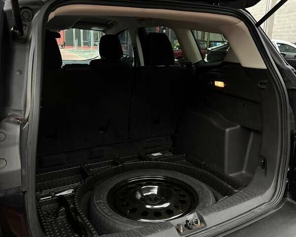 Чорний Форд Ескейп, об'ємом двигуна 1.5 л та пробігом 165 тис. км за 13100 $, фото 16 на Automoto.ua