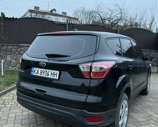 Черный Форд Эскейп, объемом двигателя 2.5 л и пробегом 109 тыс. км за 14400 $, фото 4 на Automoto.ua
