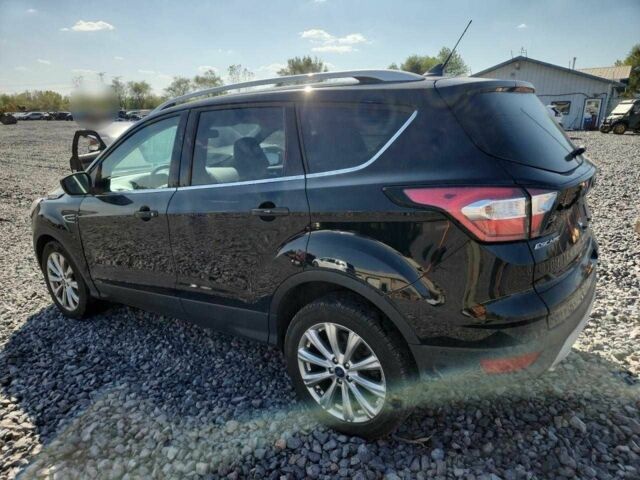 Черный Форд Эскейп, объемом двигателя 2 л и пробегом 72 тыс. км за 9700 $, фото 1 на Automoto.ua