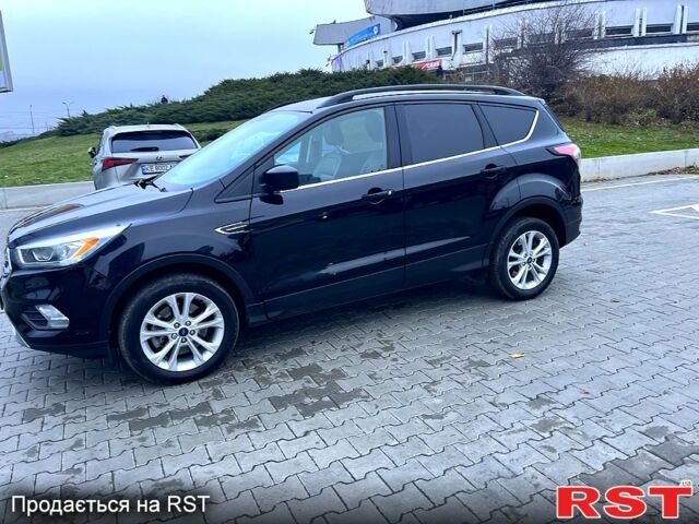 Форд Эскейп 2018 в Одессе на Automoto.ua Черный Форд Эскейп, объемом двигателя 1.5 л и пробегом 76 тыс. км за 15999 $, фото 3 на Automoto.ua