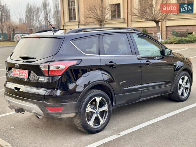 Черный Форд Эскейп, объемом двигателя 1.5 л и пробегом 143 тыс. км за 12999 $, фото 8 на Automoto.ua