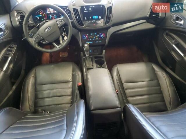 Черный Форд Эскейп, объемом двигателя 1.5 л и пробегом 103 тыс. км за 2600 $, фото 7 на Automoto.ua