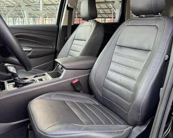 Форд Ескейп 2018 у Львові на Automoto.ua Чорний Форд Ескейп, об'ємом двигуна 2 л та пробігом 127 тис. км за 15250 $, фото 28 на Automoto.ua