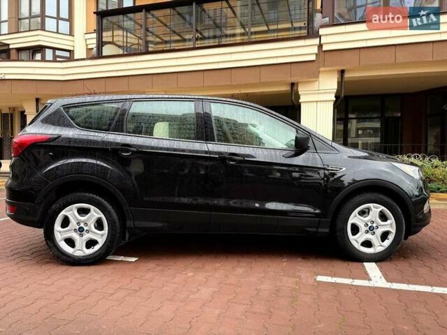 Чорний Форд Ескейп, об'ємом двигуна 2.49 л та пробігом 146 тис. км за 13600 $, фото 1 на Automoto.ua