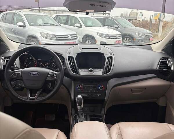 Чорний Форд Ескейп, об'ємом двигуна 1.5 л та пробігом 245 тис. км за 11499 $, фото 17 на Automoto.ua