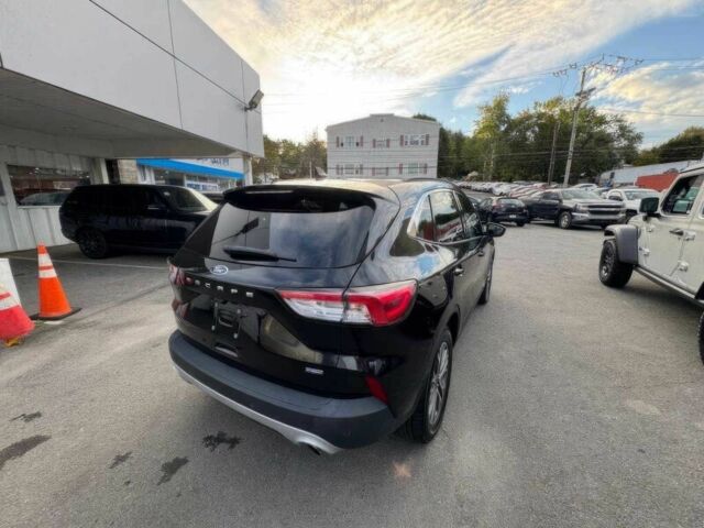 Черный Форд Эскейп, объемом двигателя 2 л и пробегом 40 тыс. км за 7900 $, фото 7 на Automoto.ua