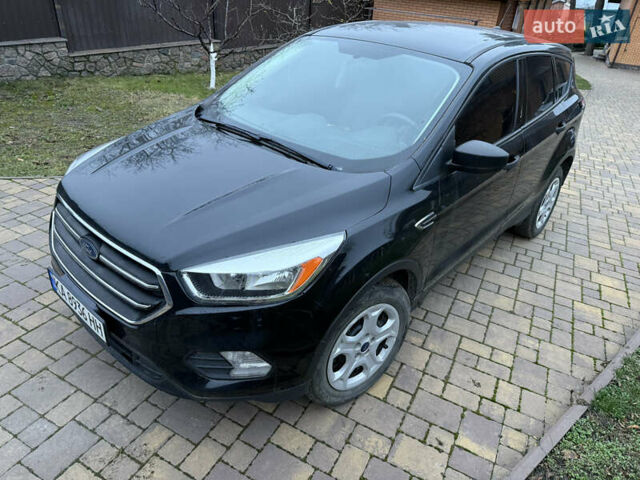Черный Форд Эскейп, объемом двигателя 2.5 л и пробегом 109 тыс. км за 14400 $, фото 1 на Automoto.ua