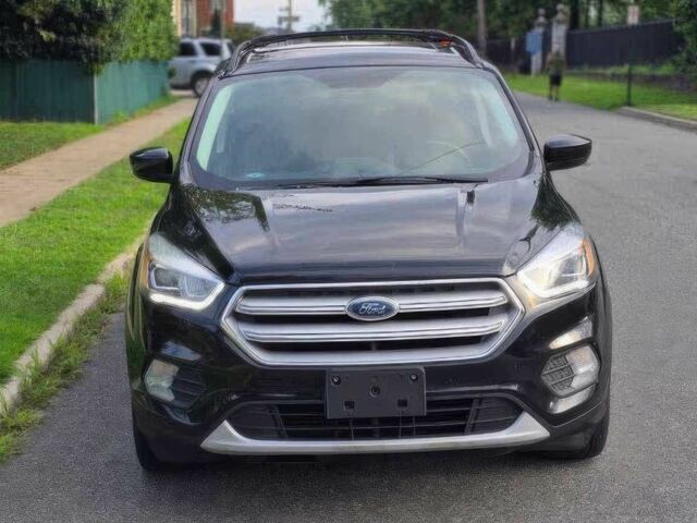 Форд Ескейп 2018 у Львові на Automoto.ua Чорний Форд Ескейп, об'ємом двигуна 1.5 л та пробігом 49 тис. км за 11000 $, фото 1 на Automoto.ua