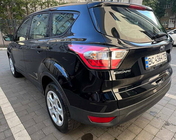 Чорний Форд Ескейп, об'ємом двигуна 2.49 л та пробігом 122 тис. км за 12800 $, фото 5 на Automoto.ua