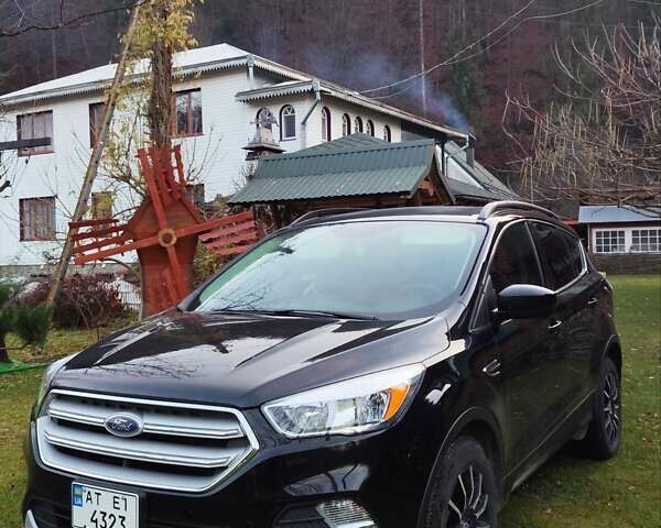 Черный Форд Эскейп, объемом двигателя 1.5 л и пробегом 86 тыс. км за 11500 $, фото 2 на Automoto.ua