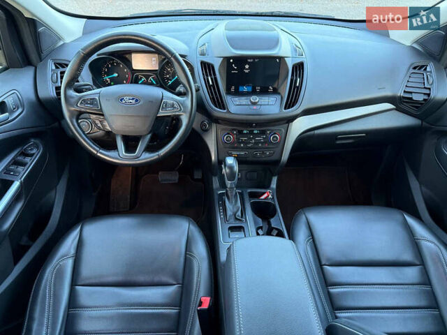 Черный Форд Эскейп, объемом двигателя 1.5 л и пробегом 147 тыс. км за 12600 $, фото 53 на Automoto.ua