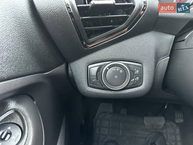 Черный Форд Эскейп, объемом двигателя 1.5 л и пробегом 142 тыс. км за 12990 $, фото 34 на Automoto.ua