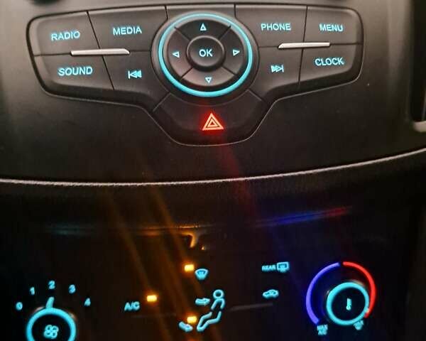 Чорний Форд Ескейп, об'ємом двигуна 2.49 л та пробігом 146 тис. км за 13600 $, фото 15 на Automoto.ua