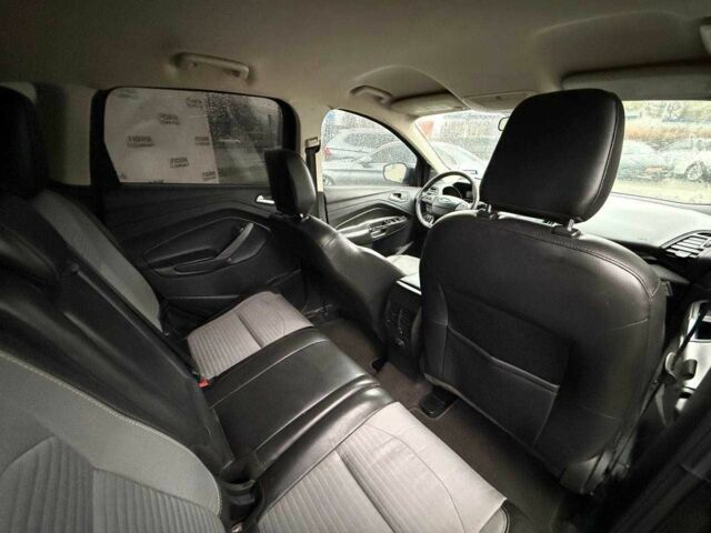 Черный Форд Эскейп, объемом двигателя 1.5 л и пробегом 151 тыс. км за 7500 $, фото 5 на Automoto.ua