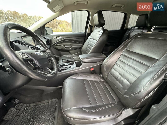 Черный Форд Эскейп, объемом двигателя 1.5 л и пробегом 142 тыс. км за 12990 $, фото 29 на Automoto.ua