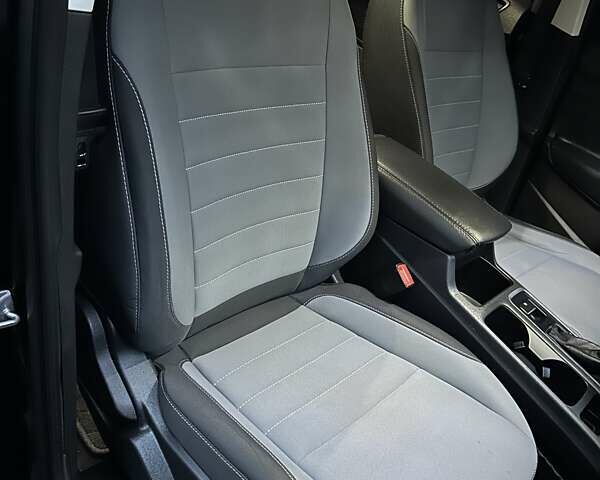 Чорний Форд Ескейп, об'ємом двигуна 2.5 л та пробігом 173 тис. км за 13200 $, фото 10 на Automoto.ua