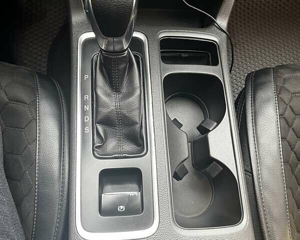 Черный Форд Эскейп, объемом двигателя 2.49 л и пробегом 151 тыс. км за 13100 $, фото 17 на Automoto.ua