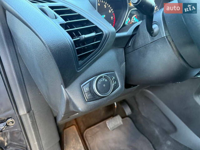 Черный Форд Эскейп, объемом двигателя 1.5 л и пробегом 147 тыс. км за 12600 $, фото 39 на Automoto.ua