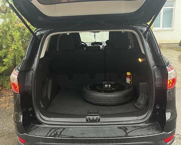 Черный Форд Эскейп, объемом двигателя 2.49 л и пробегом 151 тыс. км за 13100 $, фото 10 на Automoto.ua