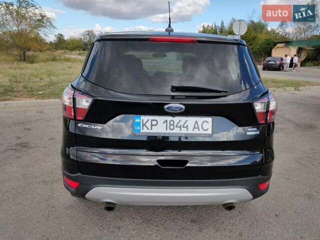 Черный Форд Эскейп, объемом двигателя 1.5 л и пробегом 115 тыс. км за 13500 $, фото 5 на Automoto.ua