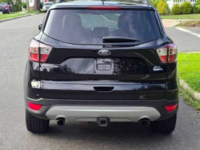 Форд Ескейп 2018 у Львові на Automoto.ua Чорний Форд Ескейп, об'ємом двигуна 1.5 л та пробігом 49 тис. км за 11000 $, фото 4 на Automoto.ua