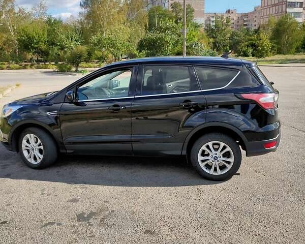 Черный Форд Эскейп, объемом двигателя 1.5 л и пробегом 115 тыс. км за 13500 $, фото 7 на Automoto.ua