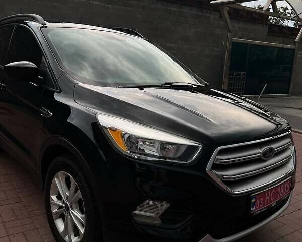 Чорний Форд Ескейп, об'ємом двигуна 1.5 л та пробігом 165 тис. км за 13100 $, фото 8 на Automoto.ua