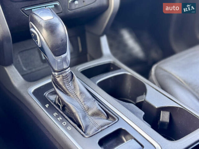 Черный Форд Эскейп, объемом двигателя 1.5 л и пробегом 143 тыс. км за 12999 $, фото 56 на Automoto.ua