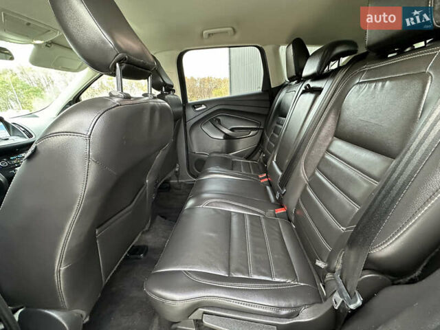 Черный Форд Эскейп, объемом двигателя 1.5 л и пробегом 142 тыс. км за 12990 $, фото 46 на Automoto.ua