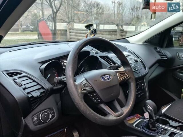 Черный Форд Эскейп, объемом двигателя 1.5 л и пробегом 86 тыс. км за 11500 $, фото 16 на Automoto.ua