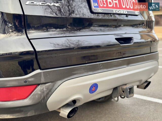 Черный Форд Эскейп, объемом двигателя 1.5 л и пробегом 143 тыс. км за 12999 $, фото 23 на Automoto.ua