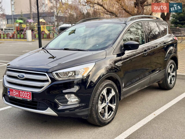 Черный Форд Эскейп, объемом двигателя 1.5 л и пробегом 143 тыс. км за 12999 $, фото 16 на Automoto.ua