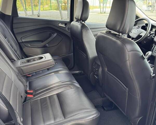 Форд Ескейп 2018 у Львові на Automoto.ua Чорний Форд Ескейп, об'ємом двигуна 2 л та пробігом 127 тис. км за 15250 $, фото 29 на Automoto.ua