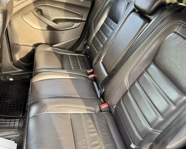 Черный Форд Эскейп, объемом двигателя 1.5 л и пробегом 143 тыс. км за 12999 $, фото 49 на Automoto.ua