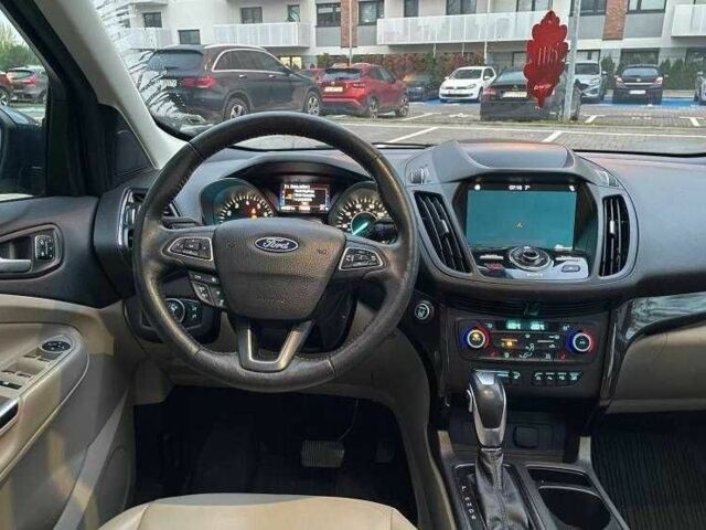 Чорний Форд Ескейп, об'ємом двигуна 1.6 л та пробігом 82 тис. км за 8300 $, фото 5 на Automoto.ua