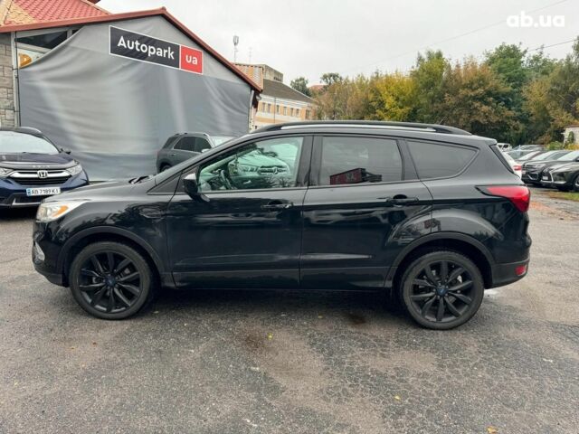 Чорний Форд Ескейп, об'ємом двигуна 1.5 л та пробігом 147 тис. км за 14390 $, фото 8 на Automoto.ua