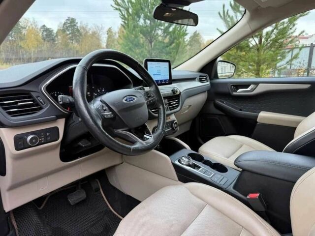 Черный Форд Эскейп, объемом двигателя 1.5 л и пробегом 90 тыс. км за 15000 $, фото 12 на Automoto.ua