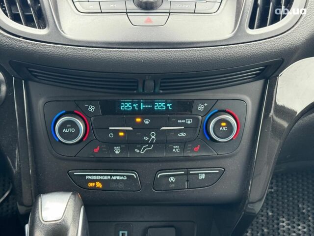 Чорний Форд Ескейп, об'ємом двигуна 1.5 л та пробігом 147 тис. км за 14390 $, фото 26 на Automoto.ua