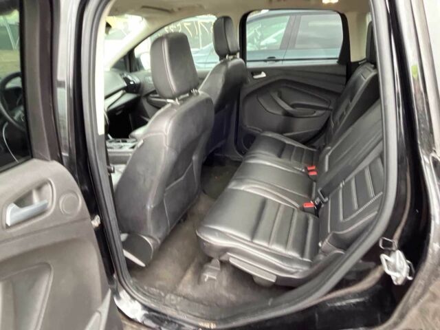 Черный Форд Эскейп, объемом двигателя 2 л и пробегом 115 тыс. км за 9900 $, фото 10 на Automoto.ua