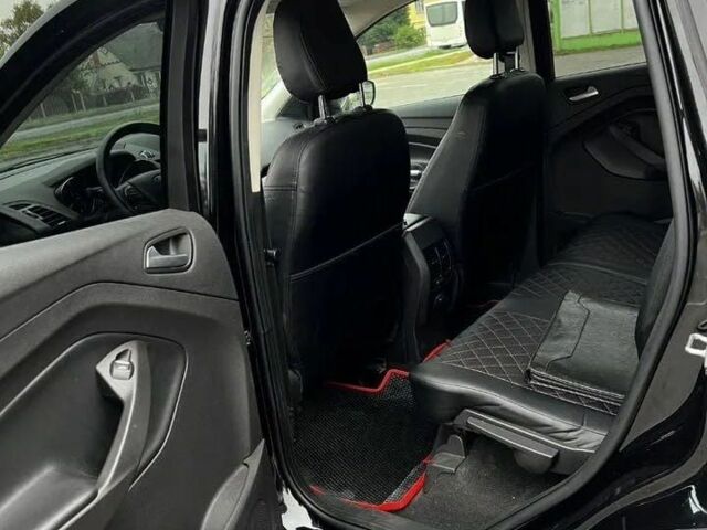 Черный Форд Эскейп, объемом двигателя 2 л и пробегом 88 тыс. км за 10000 $, фото 9 на Automoto.ua