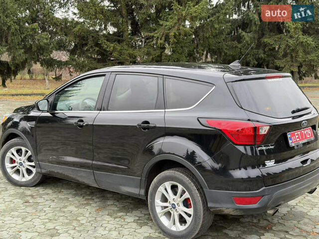 Черный Форд Эскейп, объемом двигателя 1.5 л и пробегом 214 тыс. км за 10000 $, фото 29 на Automoto.ua
