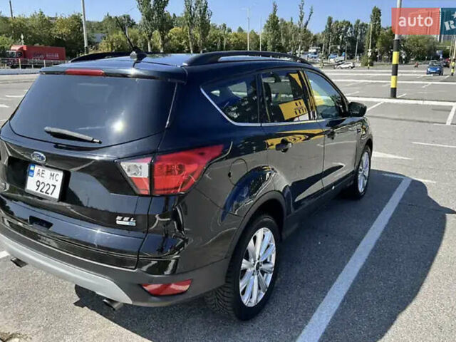 Чорний Форд Ескейп, об'ємом двигуна 1.5 л та пробігом 87 тис. км за 15000 $, фото 6 на Automoto.ua