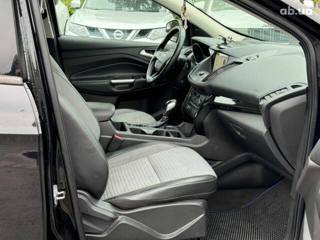 Чорний Форд Ескейп, об'ємом двигуна 1.5 л та пробігом 147 тис. км за 14390 $, фото 21 на Automoto.ua