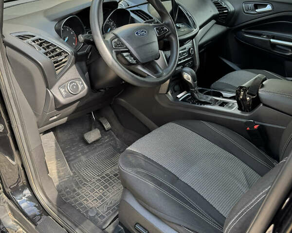 Черный Форд Эскейп, объемом двигателя 1.5 л и пробегом 51 тыс. км за 12000 $, фото 13 на Automoto.ua