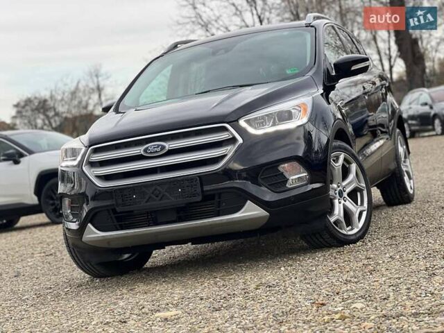 Черный Форд Эскейп, объемом двигателя 2 л и пробегом 137 тыс. км за 14999 $, фото 9 на Automoto.ua