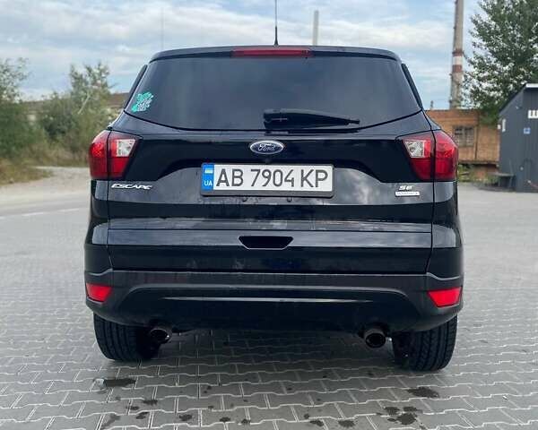 Чорний Форд Ескейп, об'ємом двигуна 1.5 л та пробігом 146 тис. км за 15500 $, фото 6 на Automoto.ua