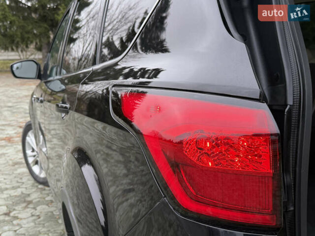 Черный Форд Эскейп, объемом двигателя 1.5 л и пробегом 214 тыс. км за 10000 $, фото 24 на Automoto.ua